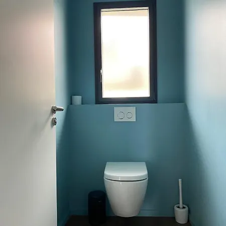 Beautiful New Ocean Facing Villa *