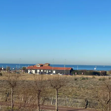 Beautiful New Ocean Facing Villa *