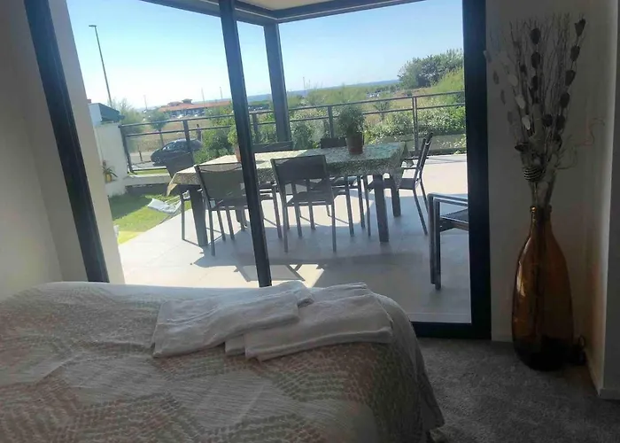 Beautiful New Ocean Facing